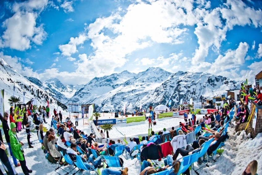 Strandfeeling in St. Anton am Arlberg zum Ende der Wintersaison 2018